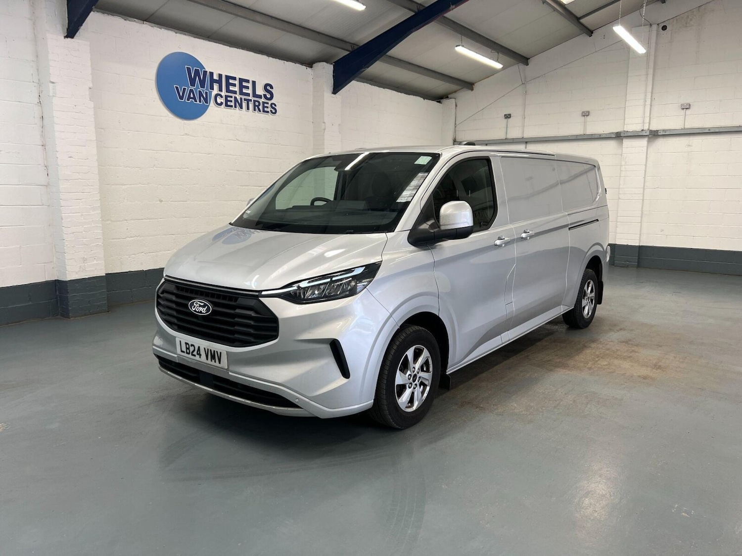 Used Ford Transit Custom 2024 for sale - 76154896: Photo 1