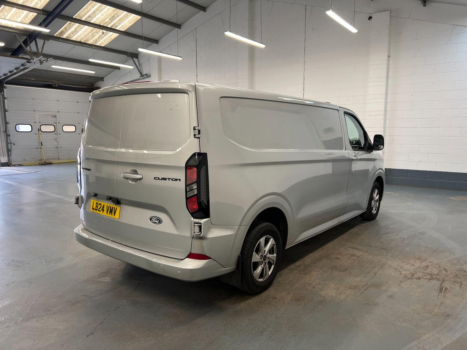 Used Ford Transit Custom 2024 for sale - 76154896: Photo 3