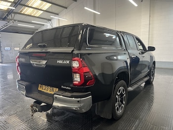 Used Toyota Hilux 2023 for sale - 78097564: Photo