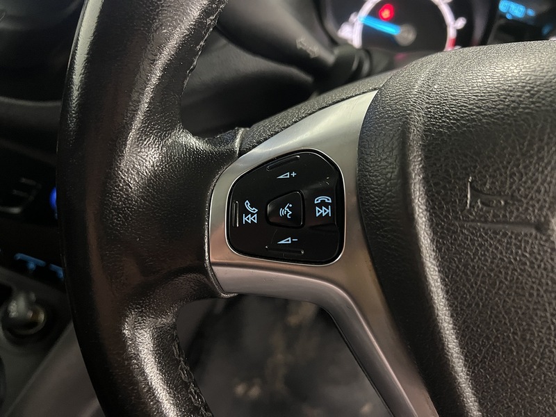 Used Ford Transit Courier 2020 for sale - 77227861: Photo 18