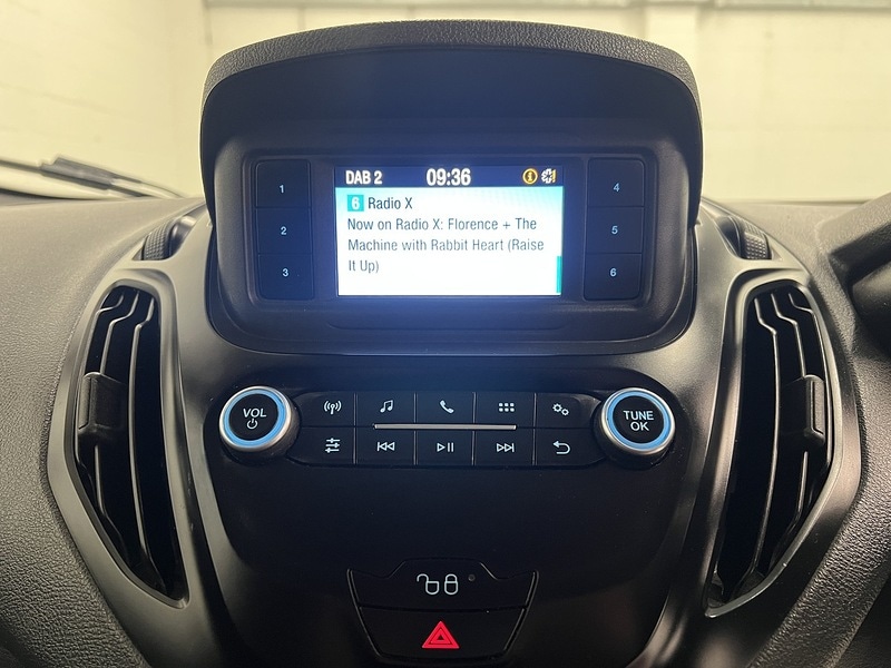 Used Ford Transit Courier 2020 for sale - 77227861: Photo 19