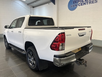 Used Toyota Hilux 2021 for sale - 78962346: Photo