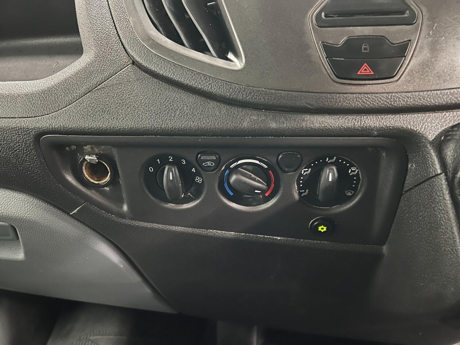 Used Ford Transit 2019 for sale - 76873390: Photo 19