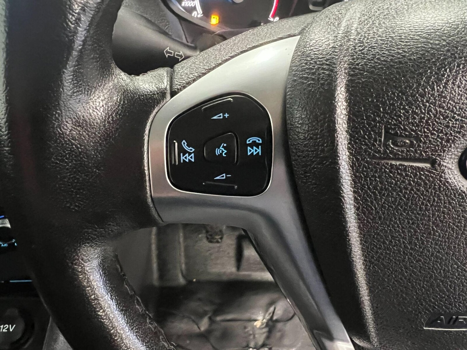 Used Ford Transit Courier 2021 for sale - 76872575: Photo 15