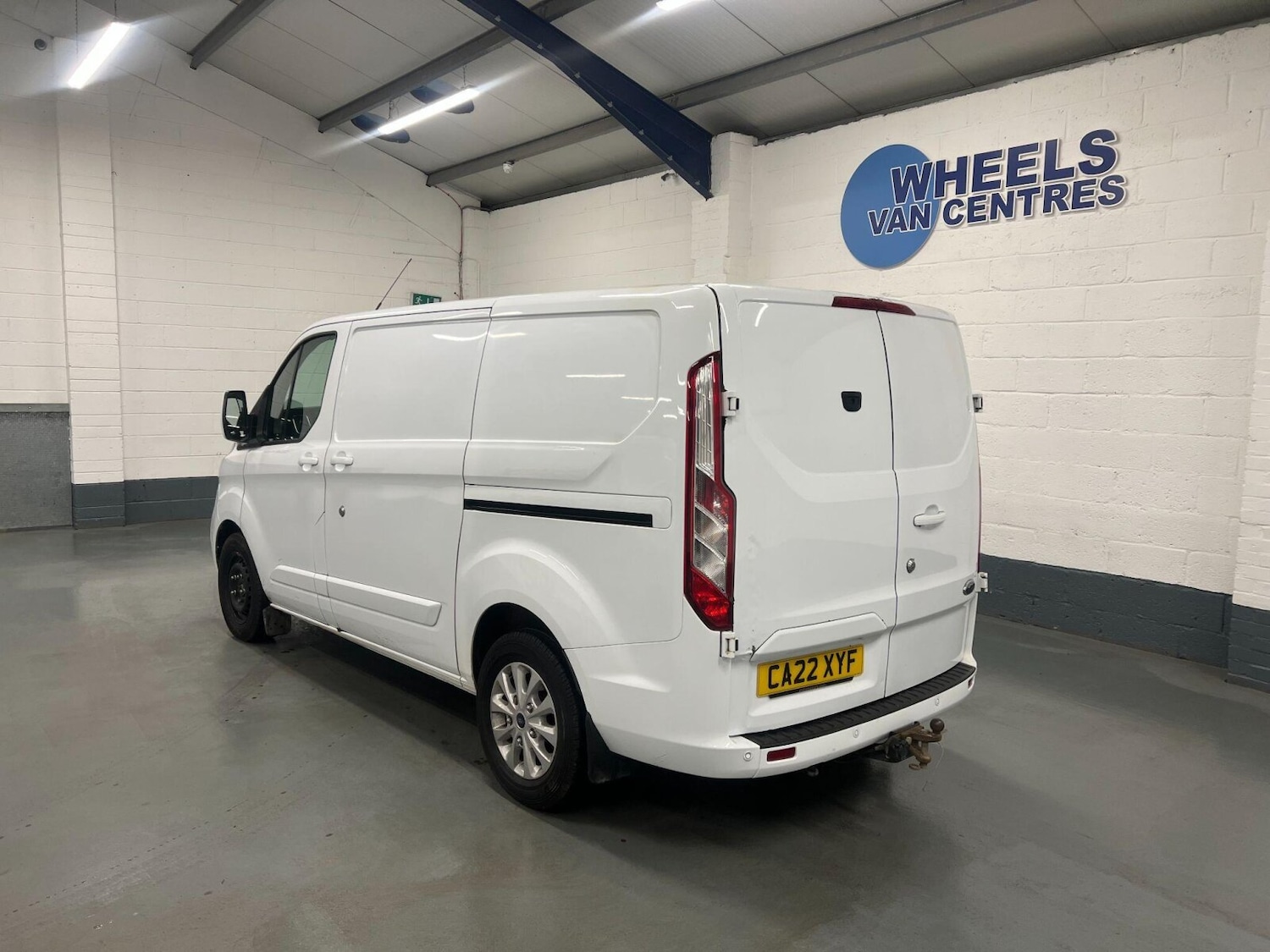 Used Ford Transit Custom 2022 for sale - 76589811: Photo 2