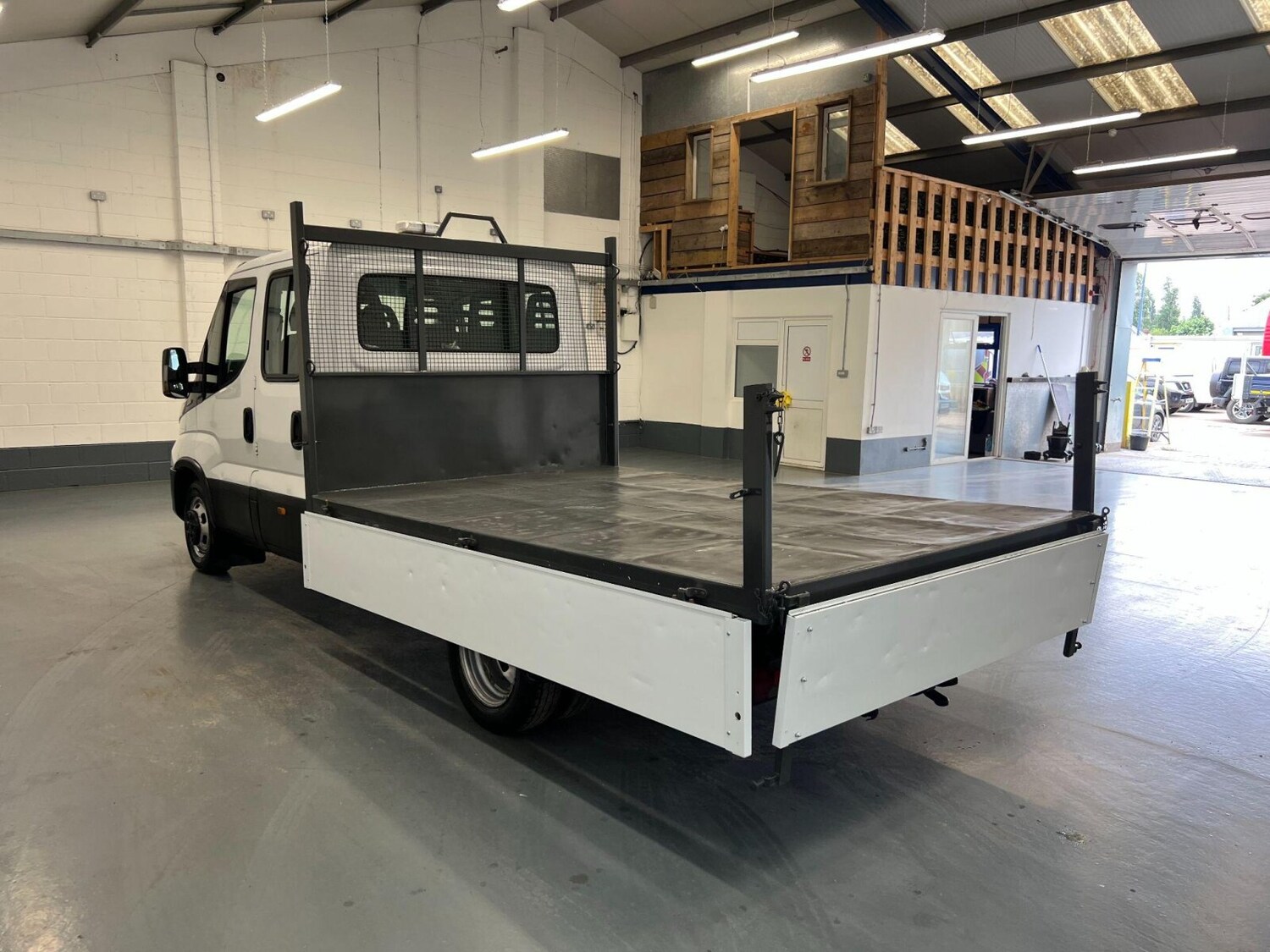 Vehicle 41