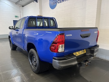 Used Toyota Hilux 2020 for sale - 79436465: Photo