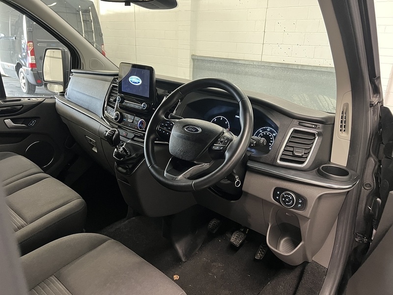 Used Ford Tourneo Custom 2023 for sale - 77003305: Photo 7