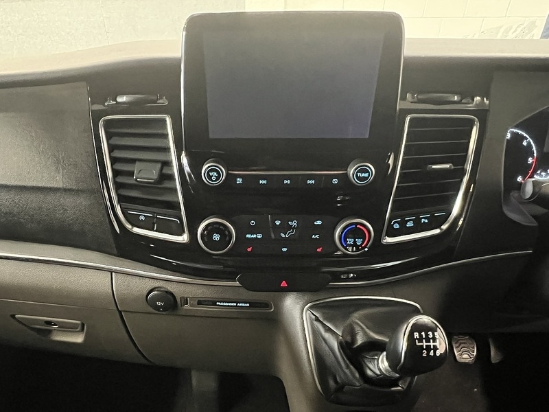 Used Ford Tourneo Custom 2023 for sale - 77003305: Photo 9