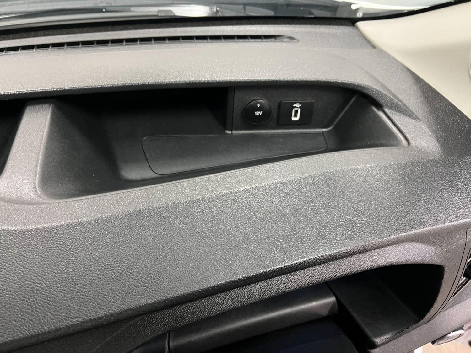 Used Ford Transit 2022 for sale - 76871242: Photo 23