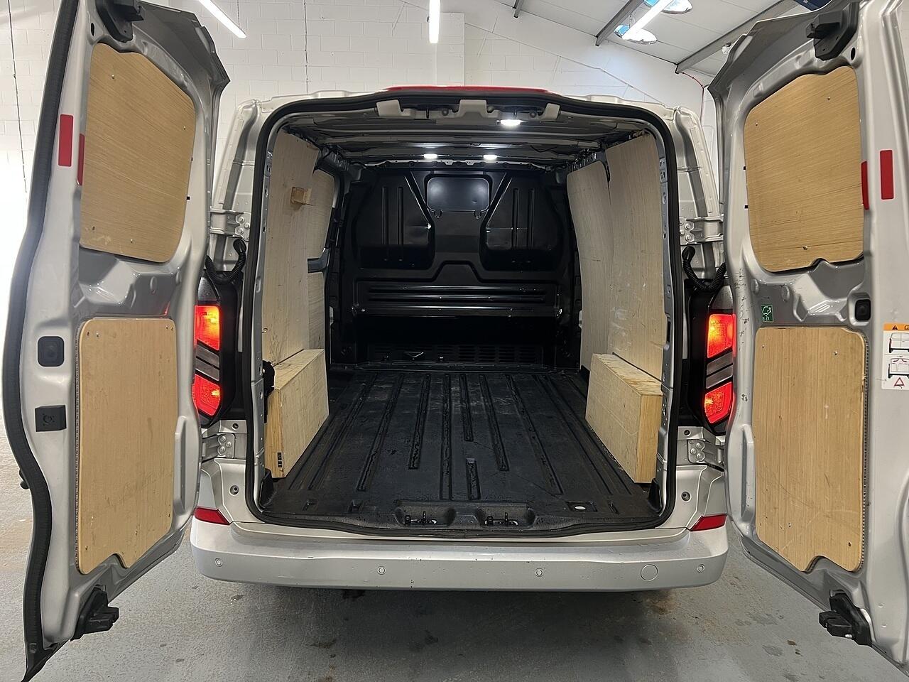 Used Ford Transit Custom 2024 for sale - 76841981: Photo 5