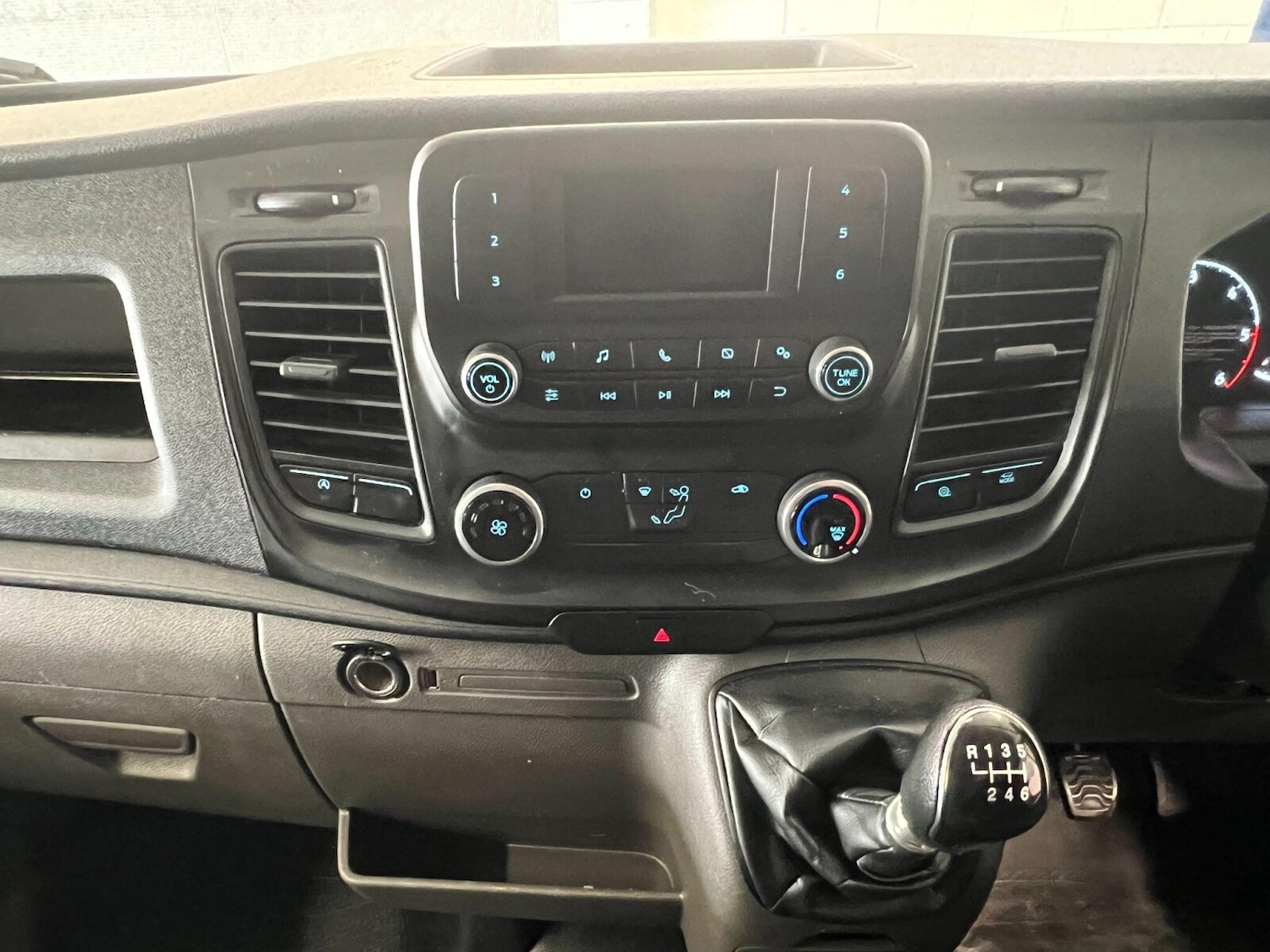 Used Ford Transit 2022 for sale - 76640299: Photo 8