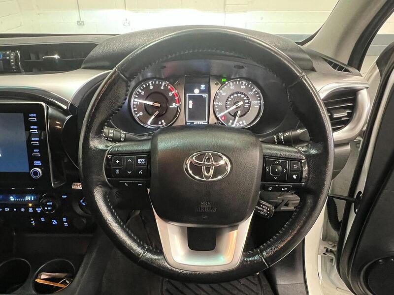 Used Toyota Hilux 2022 for sale - 76904393: Photo 31