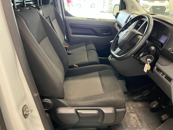 Used Vauxhall Vivaro 2022 for sale - 76124286: Photo 6