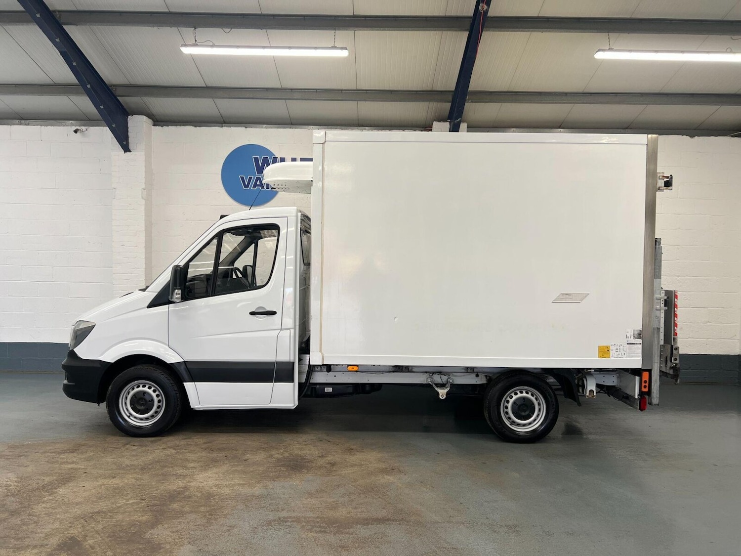 Used Mercedes-Benz Sprinter 2018 for sale - 76871080: Photo 2