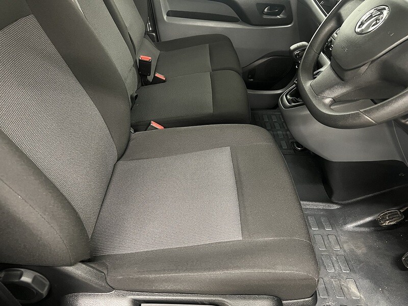 Used Vauxhall Vivaro 2022 for sale - 77328744: Photo 10