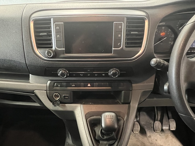 Used Vauxhall Vivaro 2022 for sale - 77328744: Photo 8