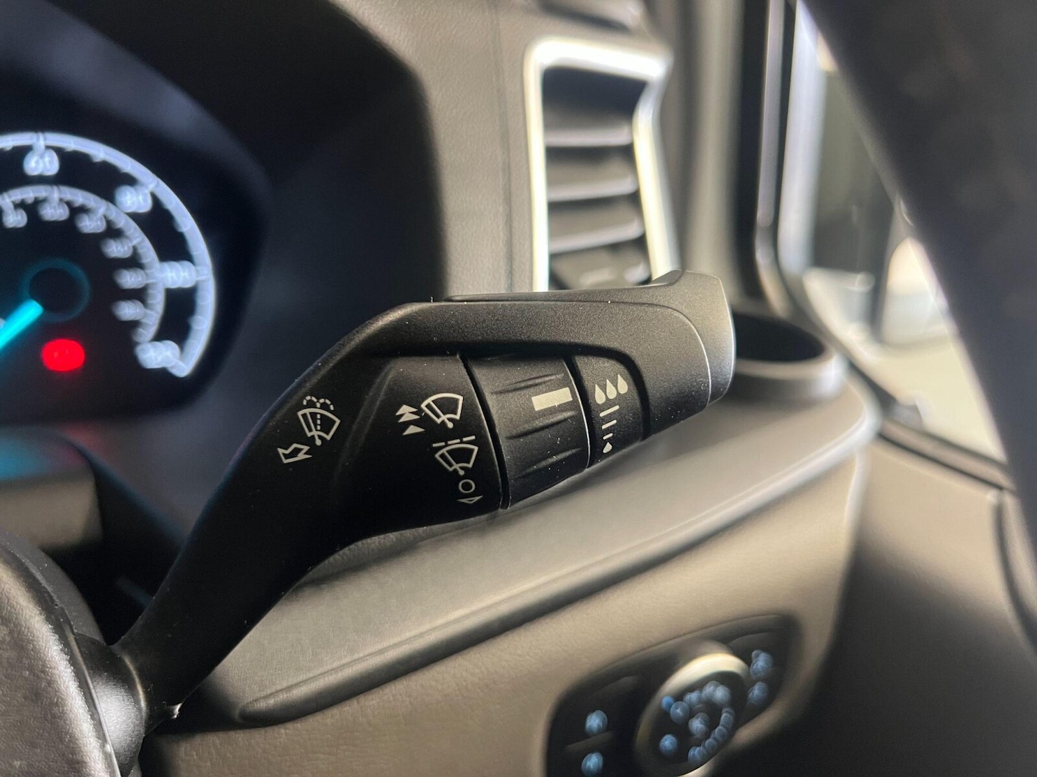 Used Ford Transit Custom 2023 for sale - 76870884: Photo 15