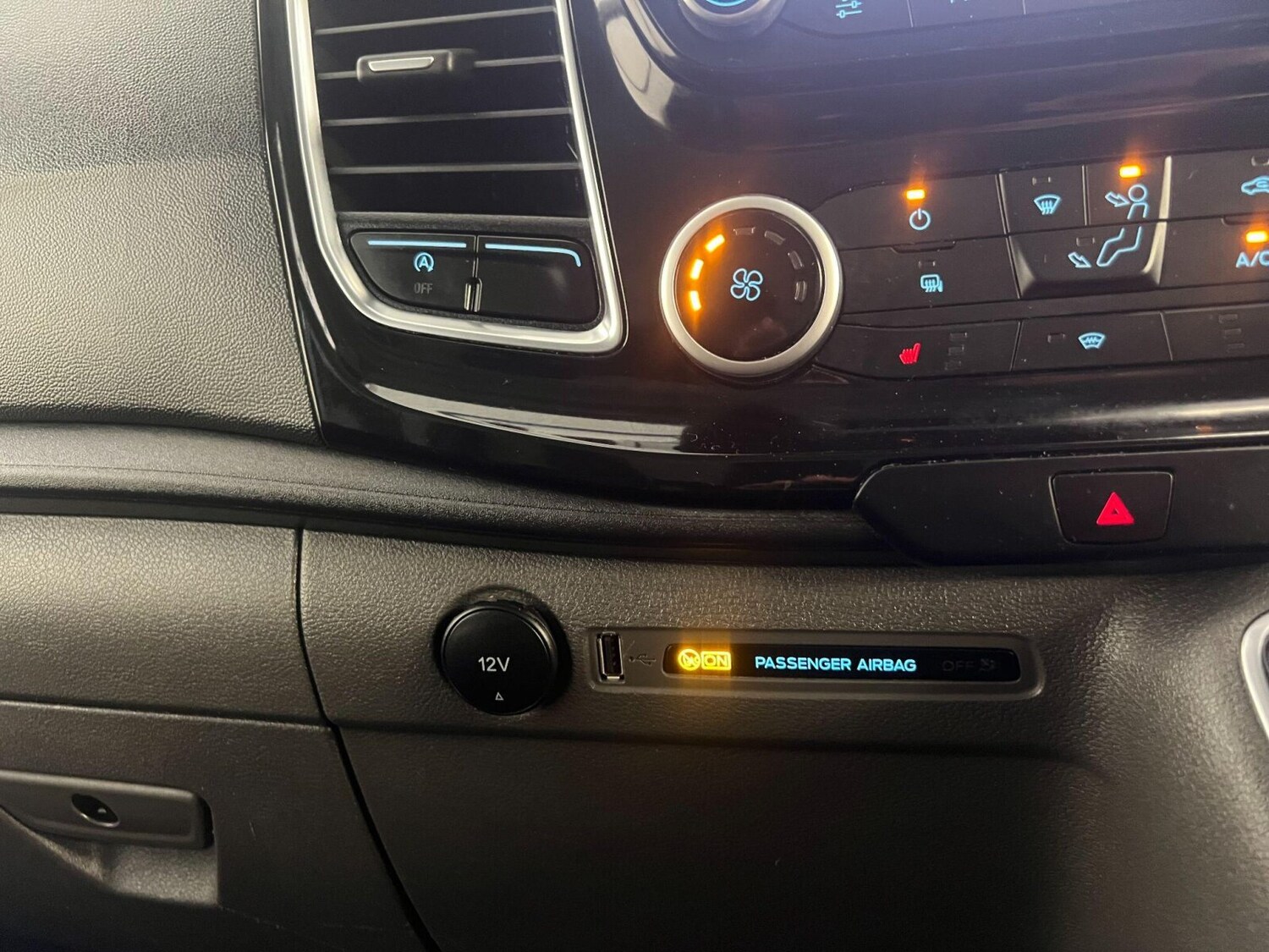 Used Ford Transit Custom 2023 for sale - 76870884: Photo 18