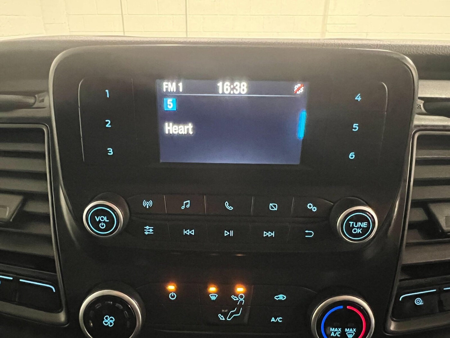 Used Ford Transit 2021 for sale - 76872310: Photo 25