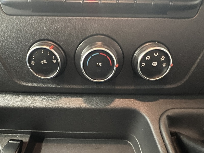 Used Renault Master 2023 for sale - 77792569: Photo 9