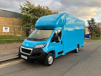 Peugeot Boxer feature image