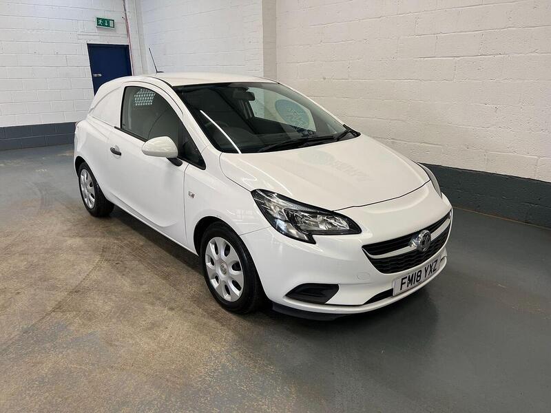 Used Vauxhall Corsa 2018 for sale - 76904231: Photo 3