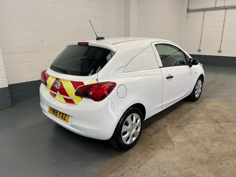 Used Vauxhall Corsa 2018 for sale - 76904231: Photo 8