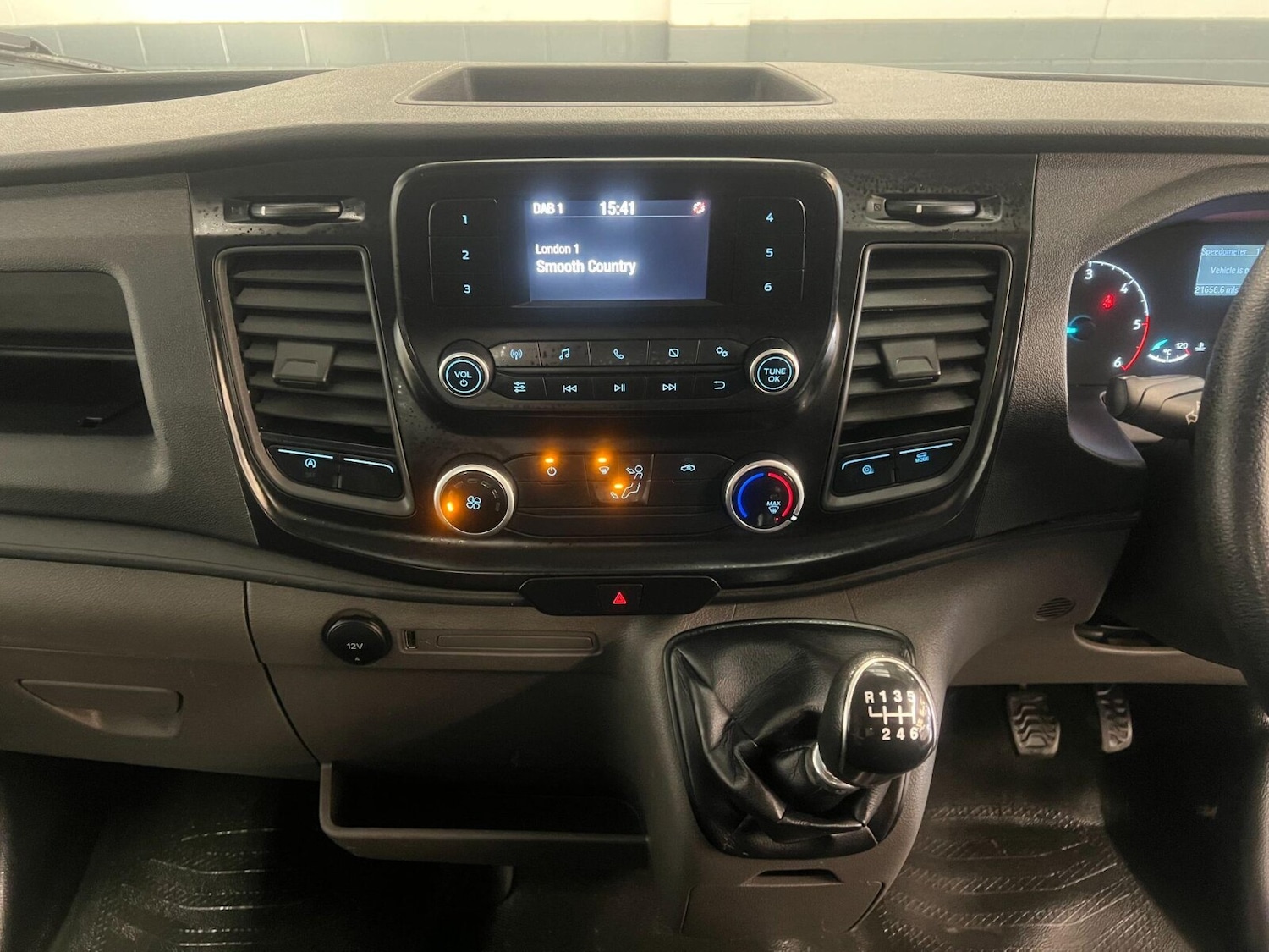 Used Ford Transit 2022 for sale - 76507708: Photo 30