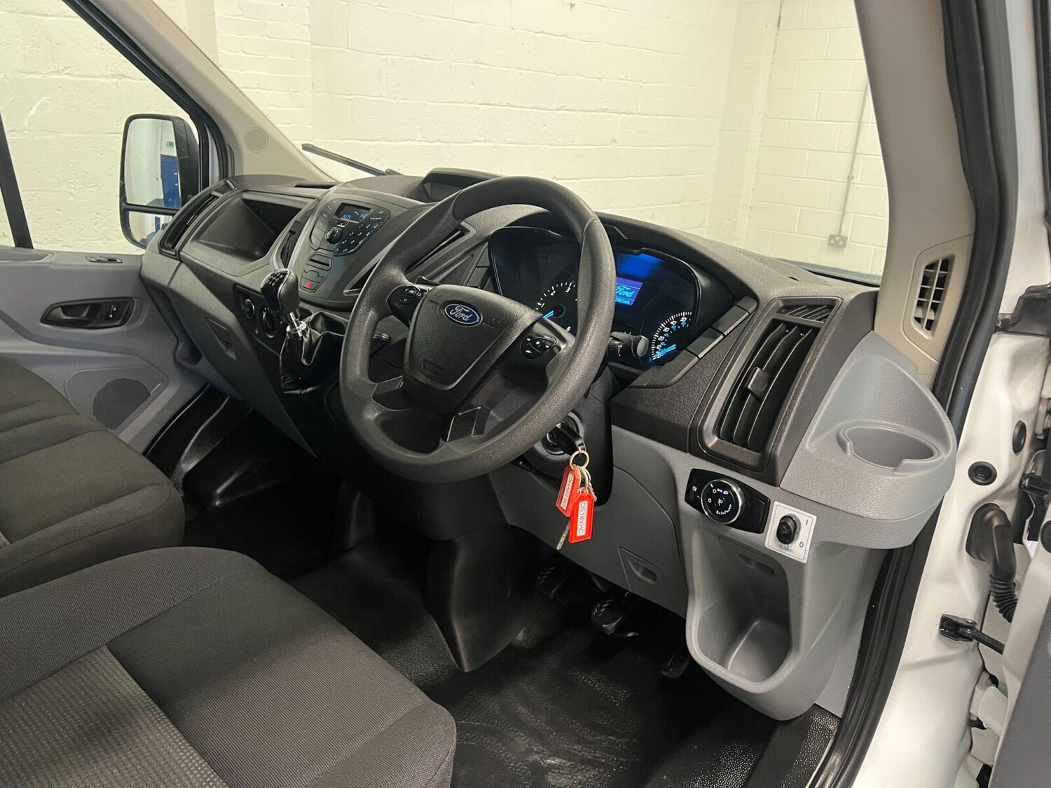 Used Ford Transit 2018 for sale - 76244570: Photo 17