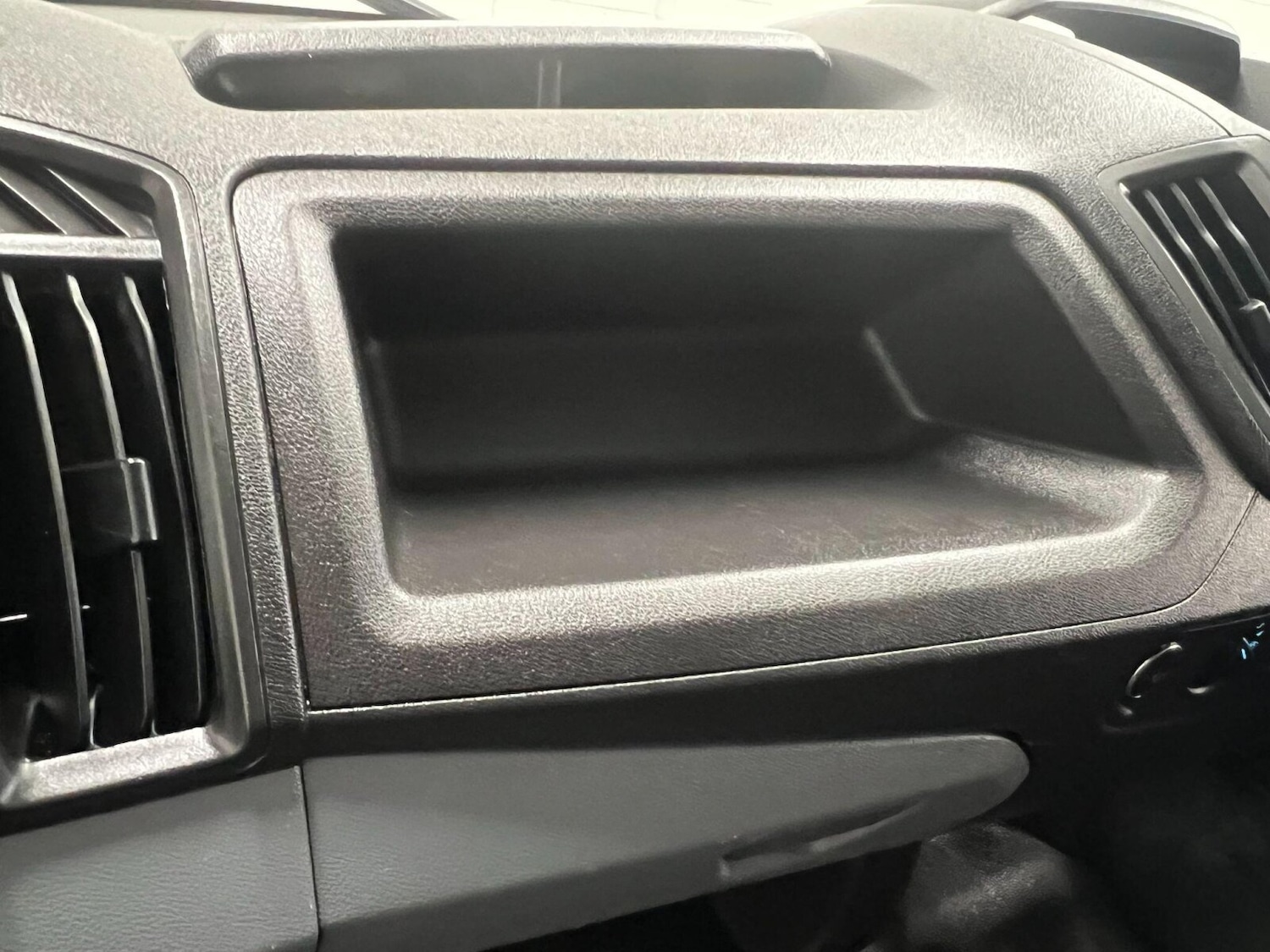 Used Ford Transit 2018 for sale - 76244570: Photo 34