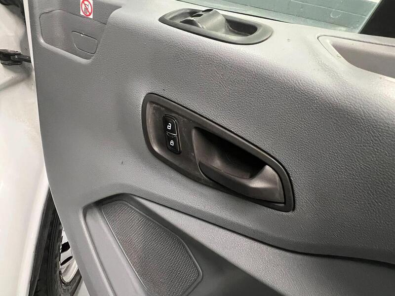 Used Ford Transit 2019 for sale - 76904104: Photo 13