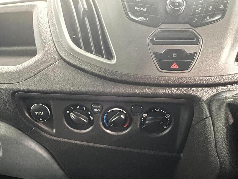 Used Ford Transit 2019 for sale - 76904104: Photo 24