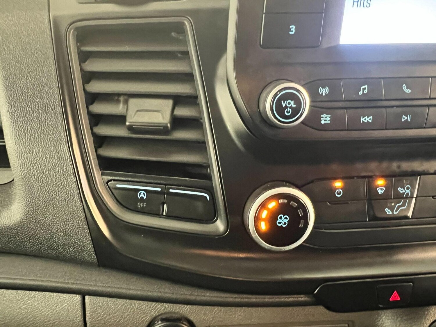 Used Ford Transit 2022 for sale - 76709450: Photo 26