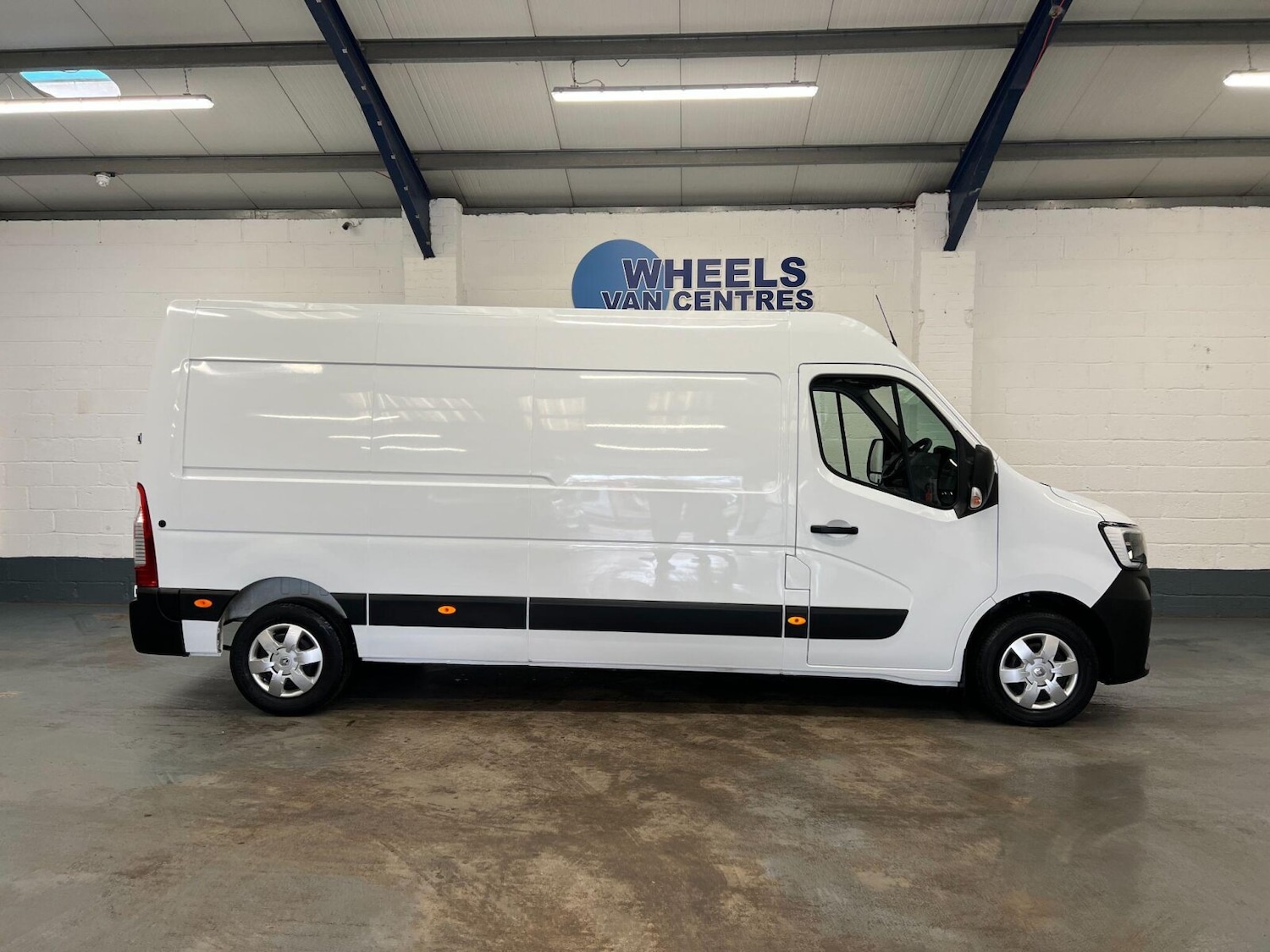 Used Renault Master 2023 for sale - 76870510: Photo 7