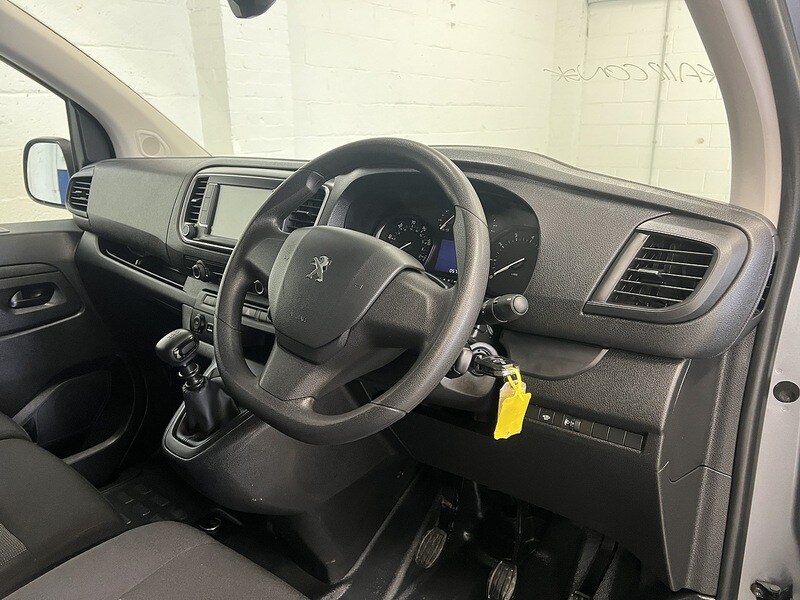 Used Peugeot Expert 2023 for sale - 77668050: Photo 11
