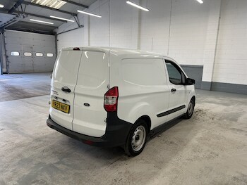 Used Ford Transit Courier 2023 for sale - 77720586: Photo