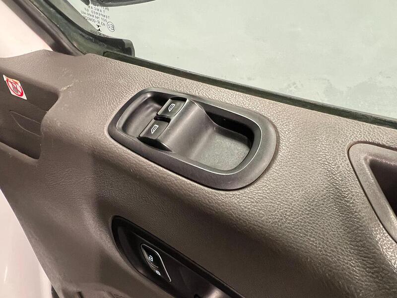 Used Ford Transit 2021 for sale - 76904196: Photo 11