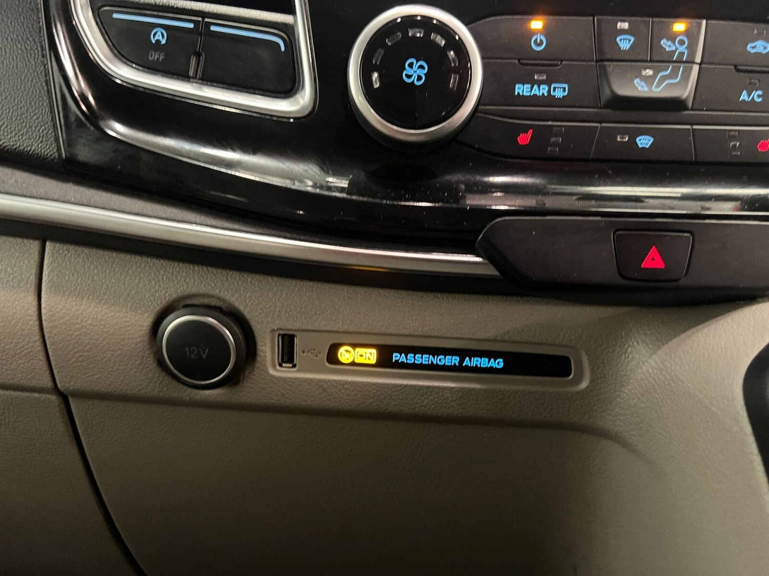 Used Ford Tourneo Custom 2021 for sale - 76086733: Photo 17