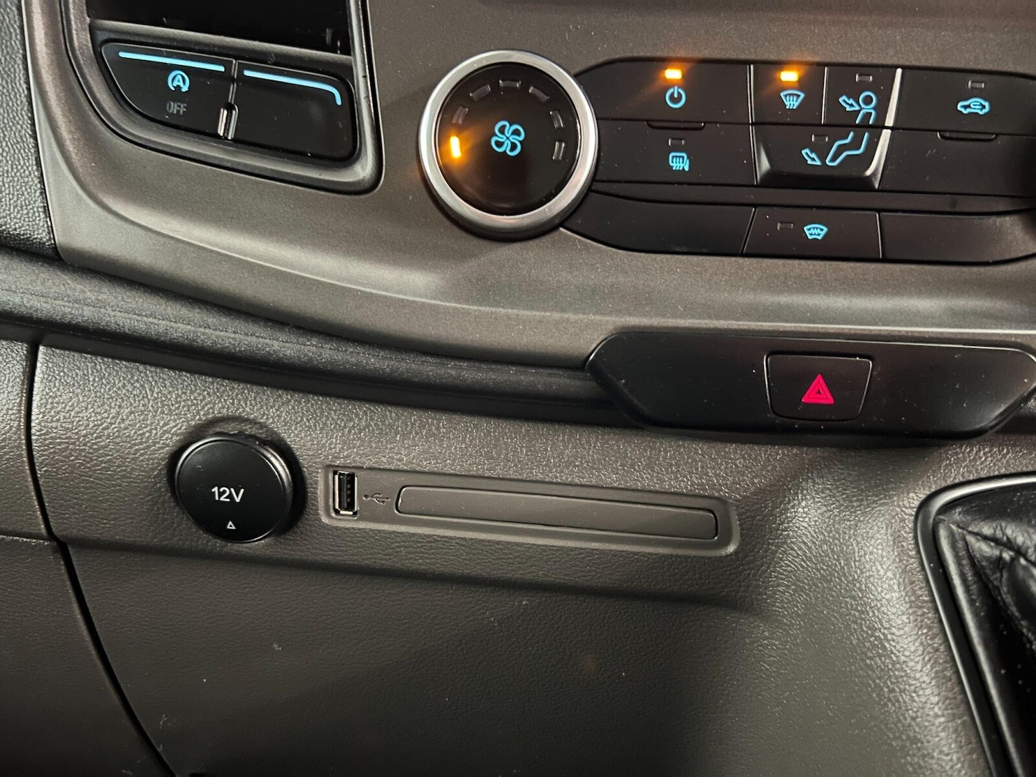 Used Ford Transit 2022 for sale - 75417053: Photo 18