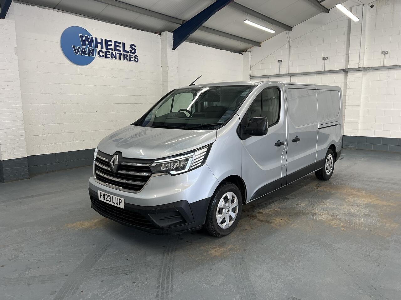 Used Renault Trafic 2023 for sale - 76874790: Photo 1