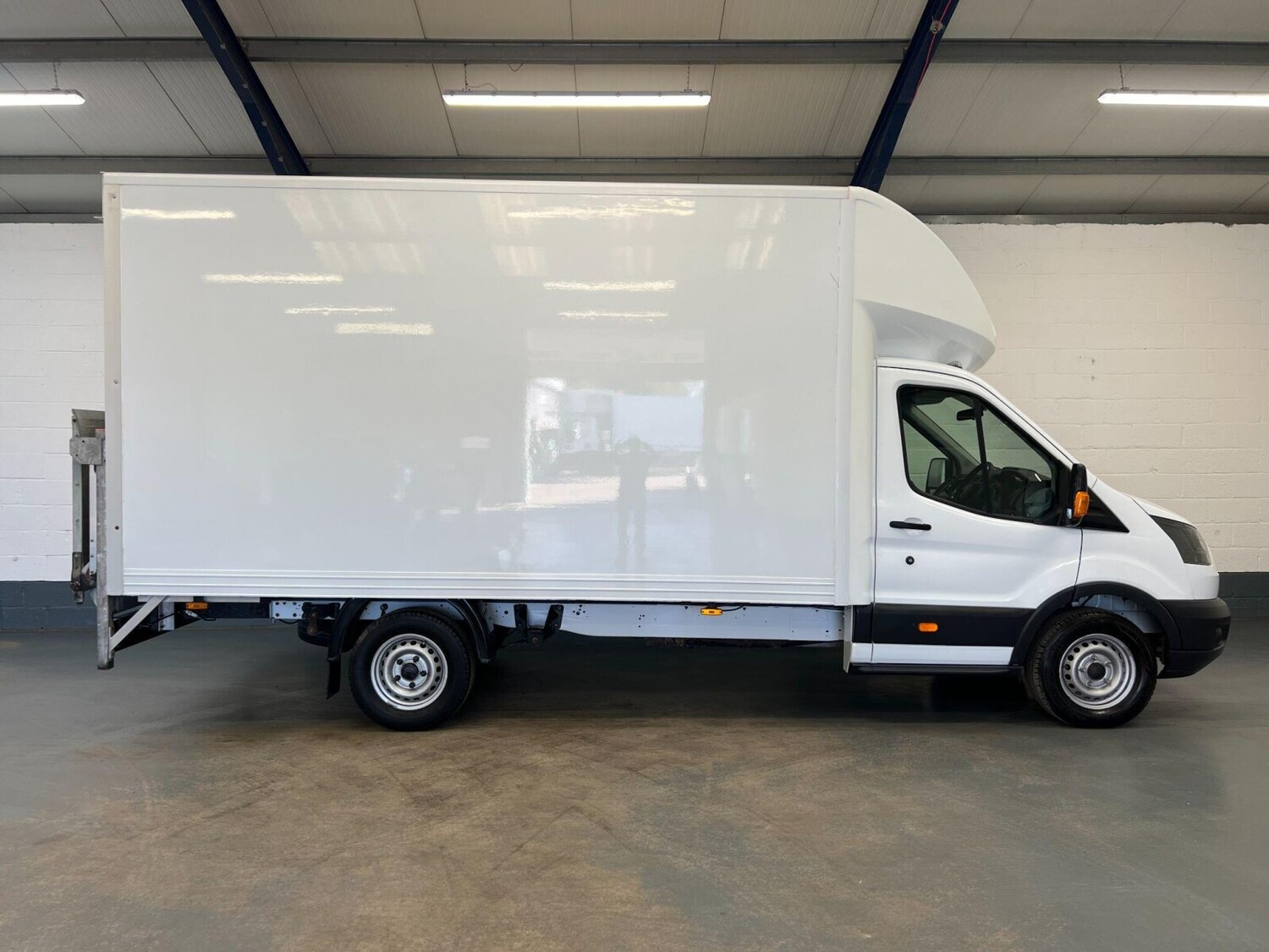 Used Ford Transit 2019 for sale - 76074452: Photo 8