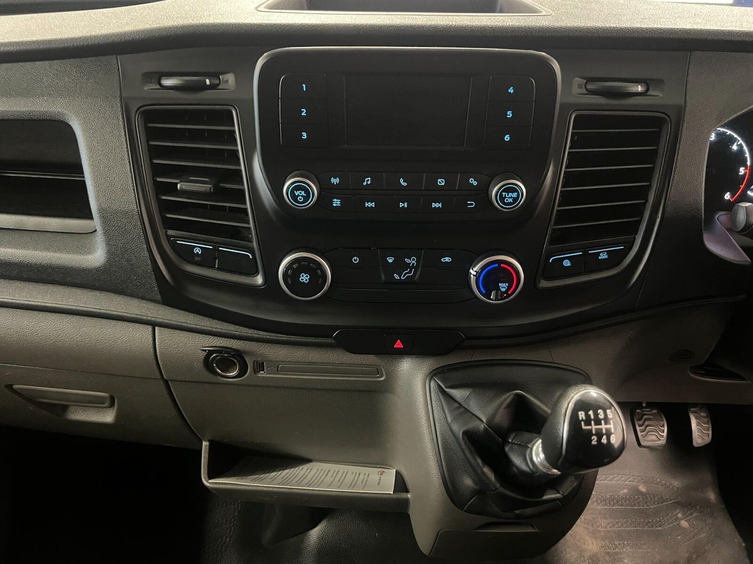 Used Ford Transit 2022 for sale - 76221710: Photo 8