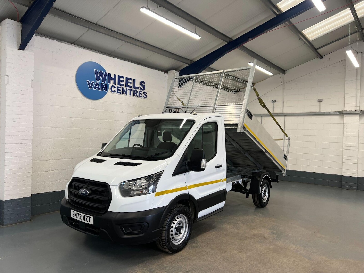 Used Ford Transit 2022 for sale - 76868582: Photo 1