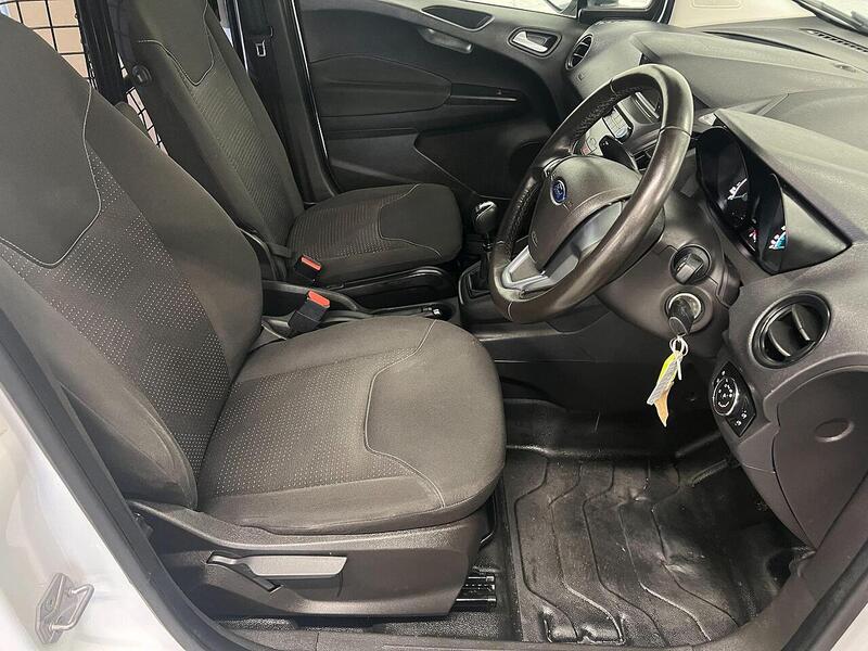 Used Ford Transit Courier 2021 for sale - 76904131: Photo 9