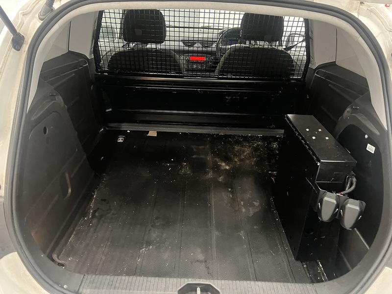 Used Vauxhall Corsa 2018 for sale - 77168555: Photo 5