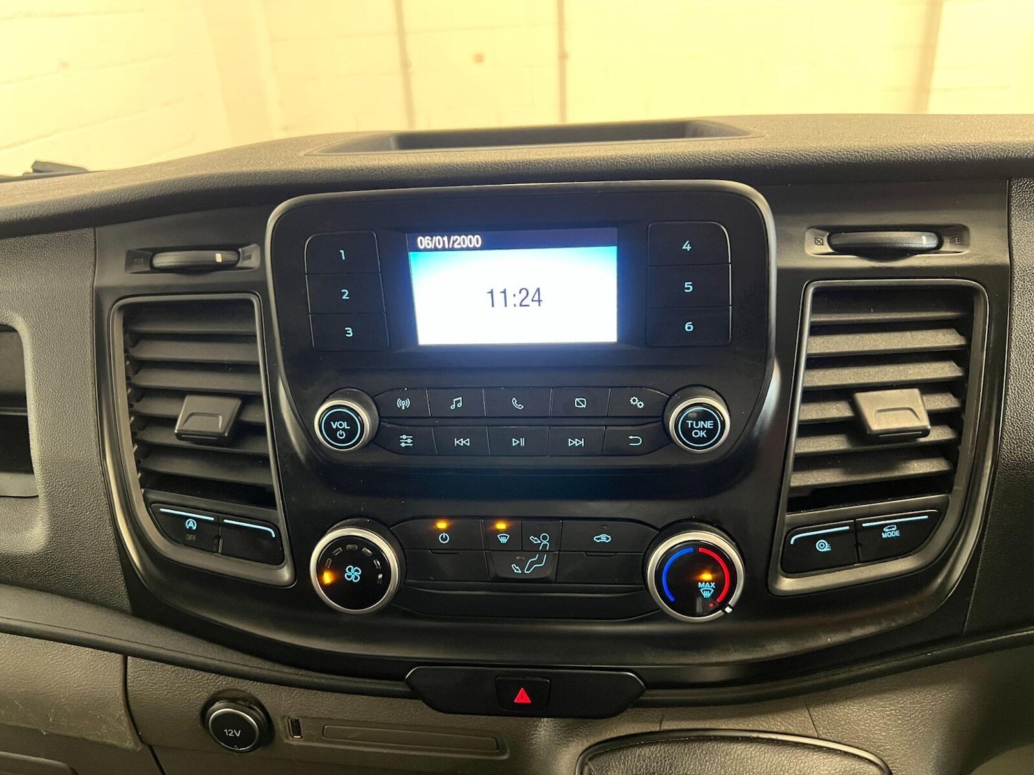 Used Ford Transit 2020 for sale - 75403908: Photo 26