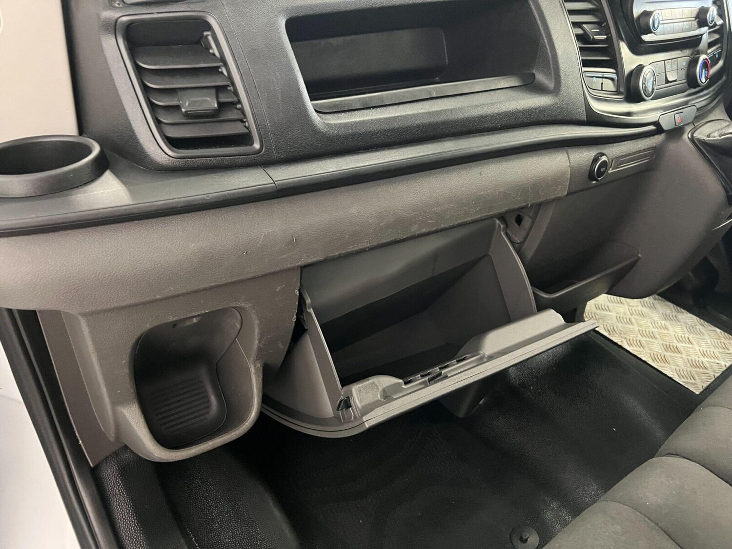 Used Ford Transit 2020 for sale - 75403908: Photo 31