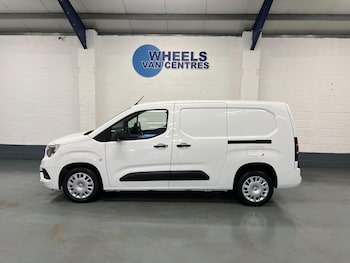 Used Vauxhall Combo 2022 for sale - 76873442: Photo