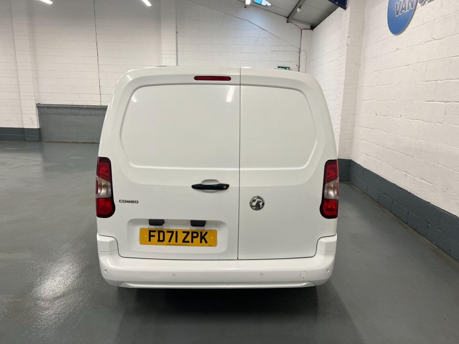 Used Vauxhall Combo 2022 for sale - 76873442: Photo 6